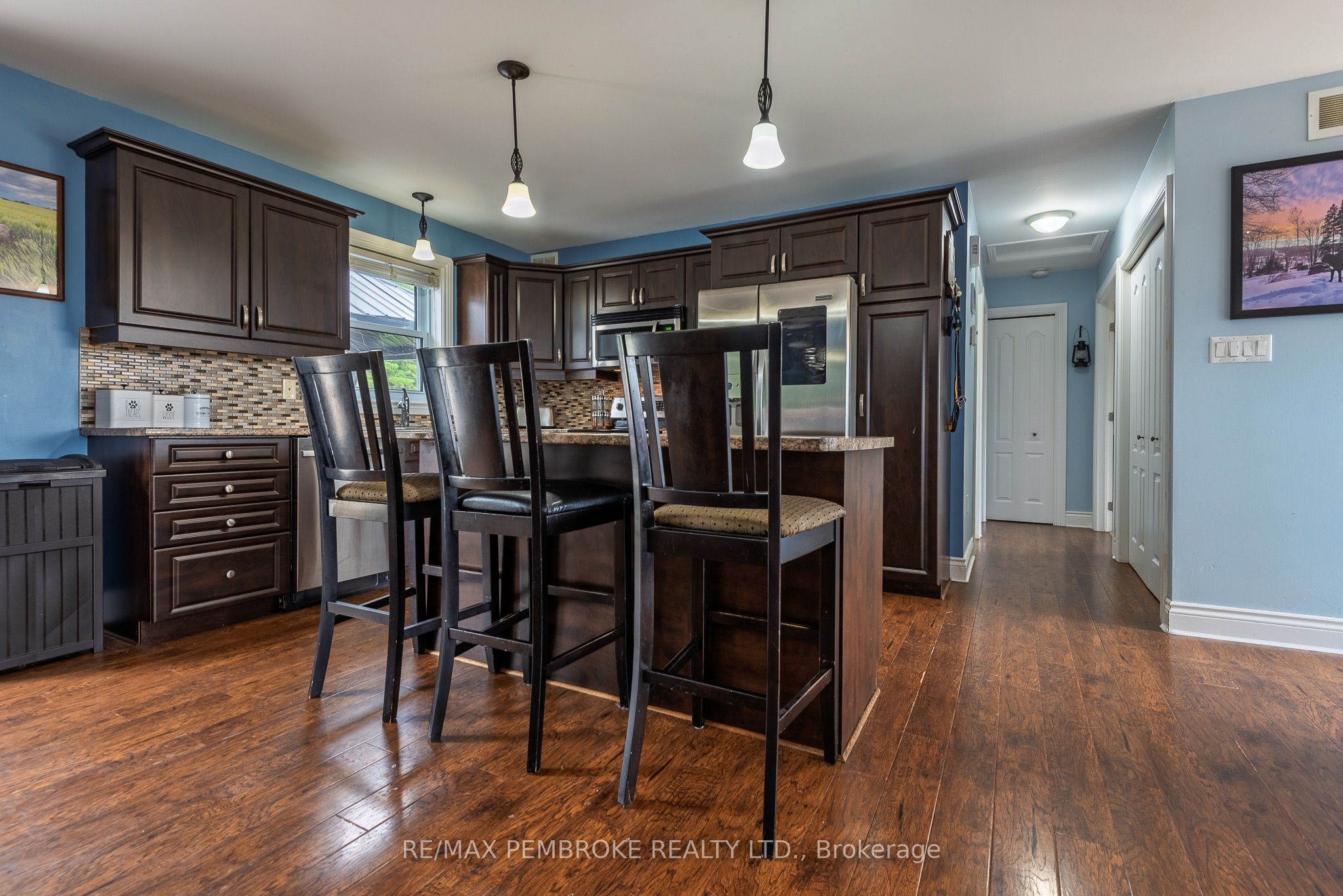 1002 Riverstone Trail