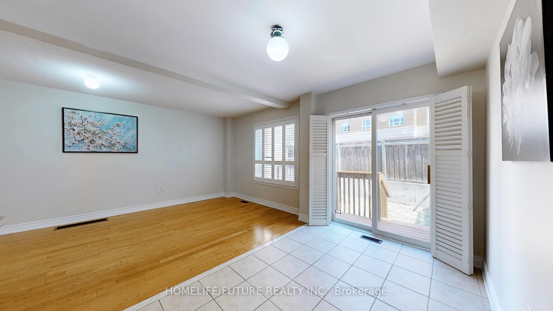 3 Bedrooms Condo at 435 Middlefield, Toronto For sale