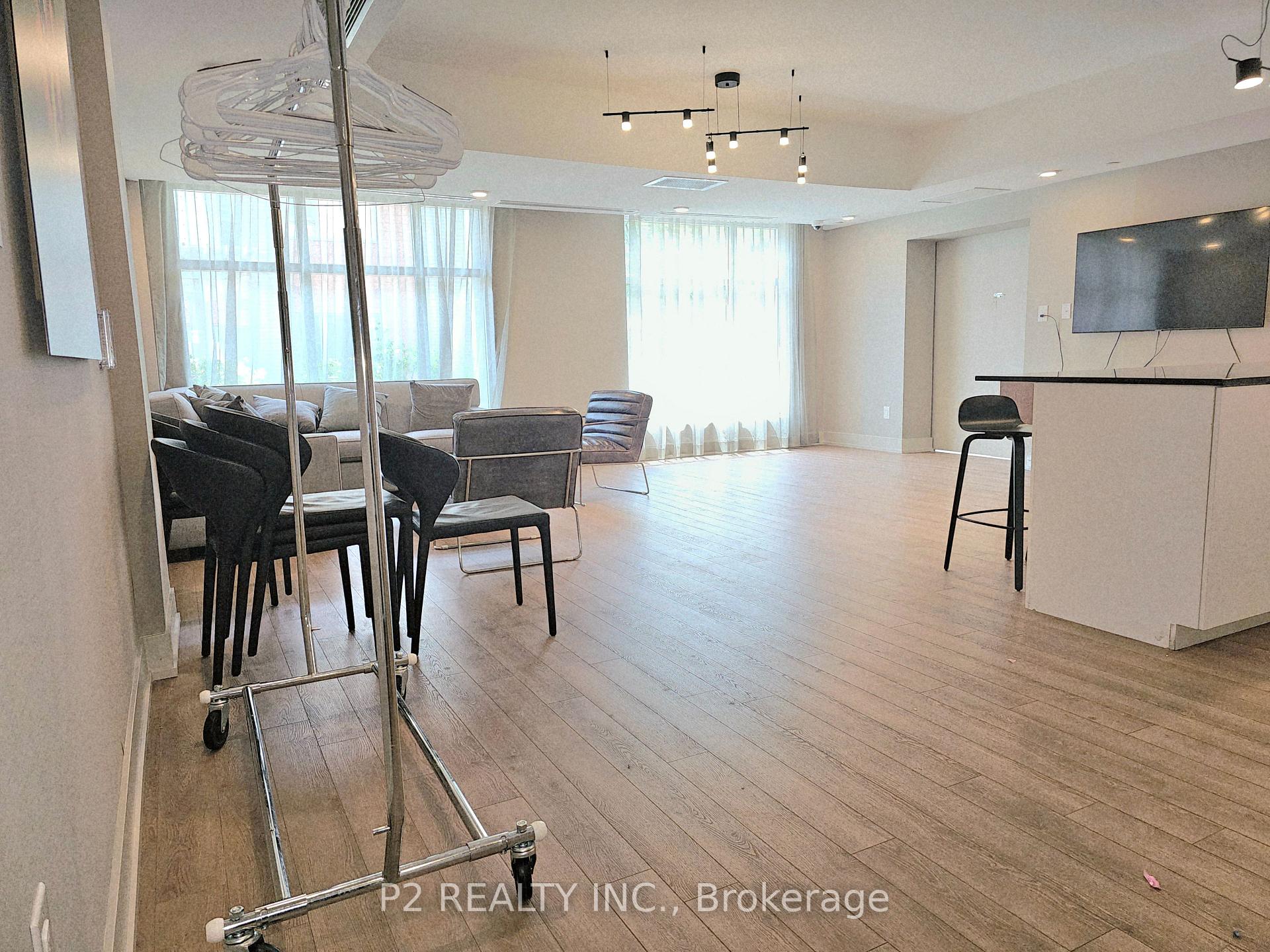 2 Bedrooms Condo at 5131 Sheppard, Toronto For sale