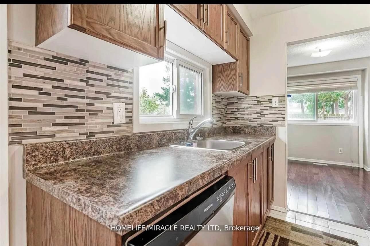 6900 Estoril Road, #Main Floor