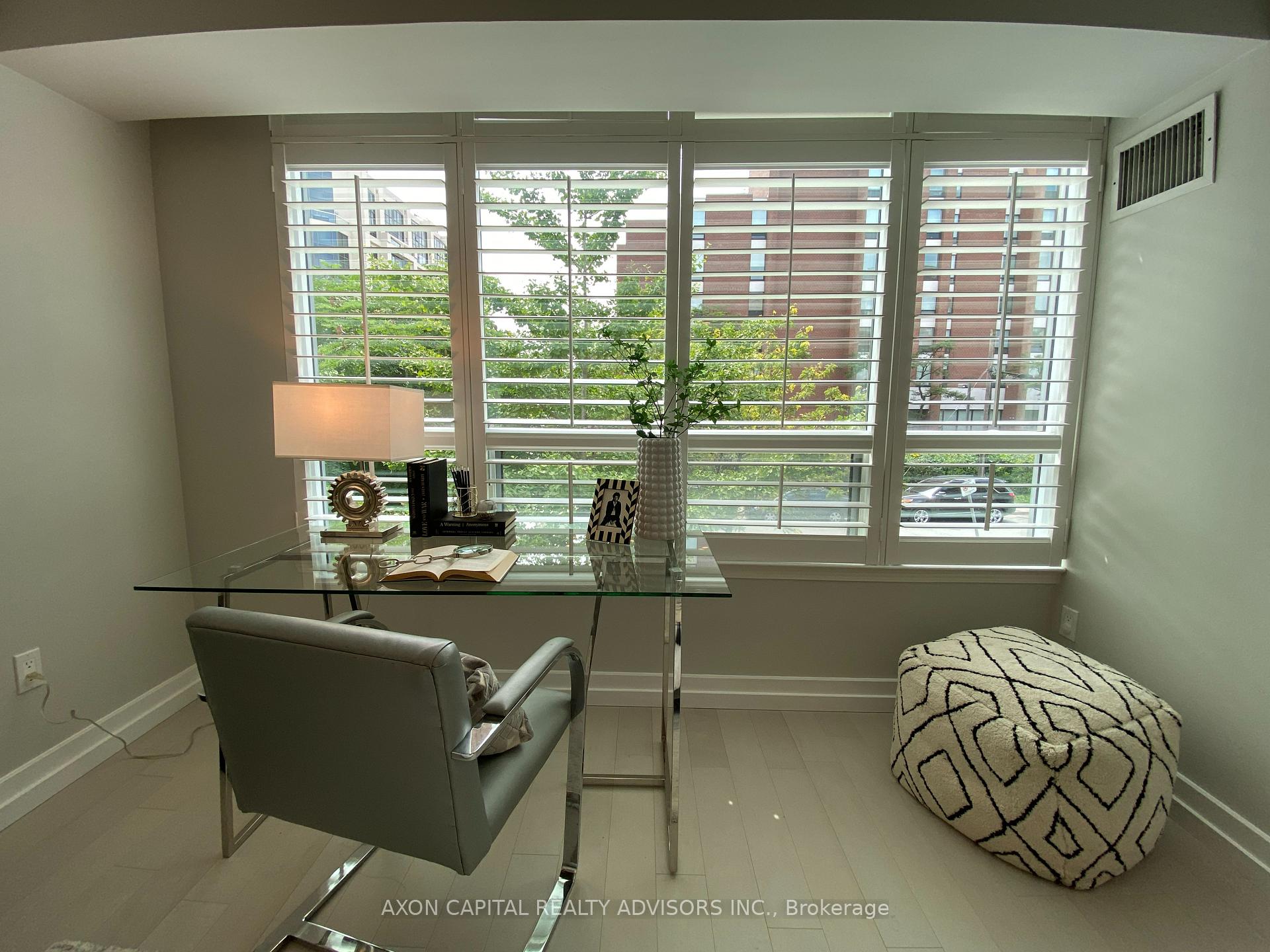 3 Bedrooms Condo at 59 Mcmurrich, Toronto For sale