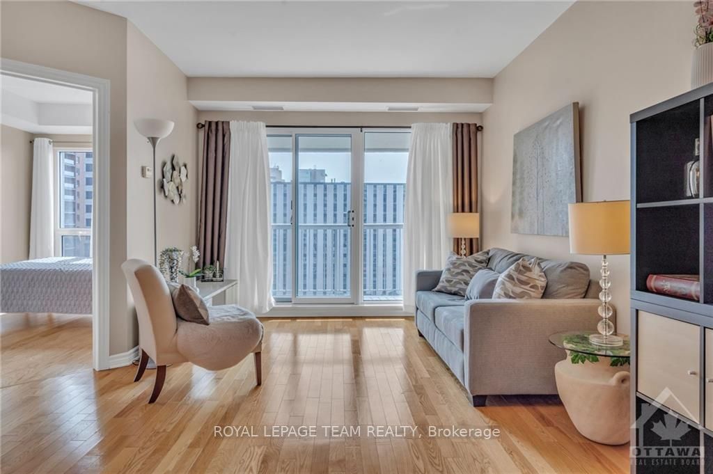 200 RIDEAU Street, #1206