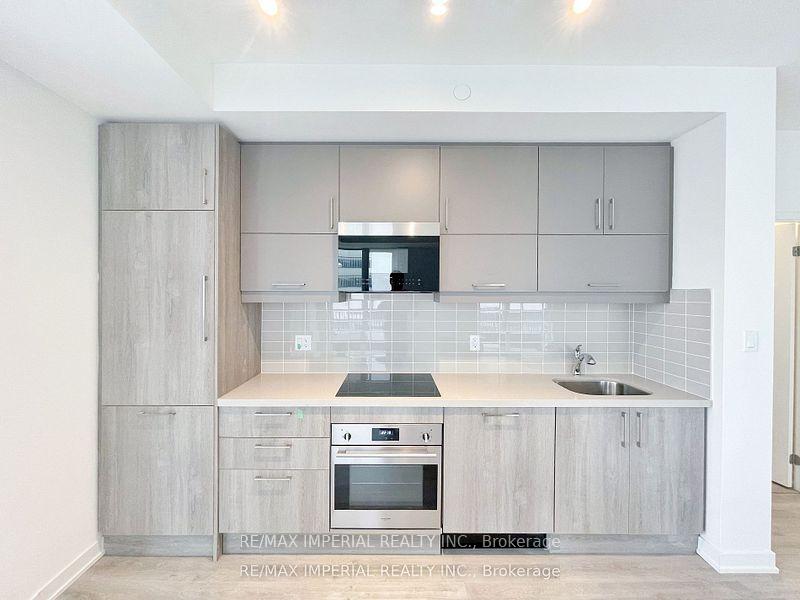 #C317 - 38 Simcoe Promenade, Markham, ON L6G 1B3 #C317