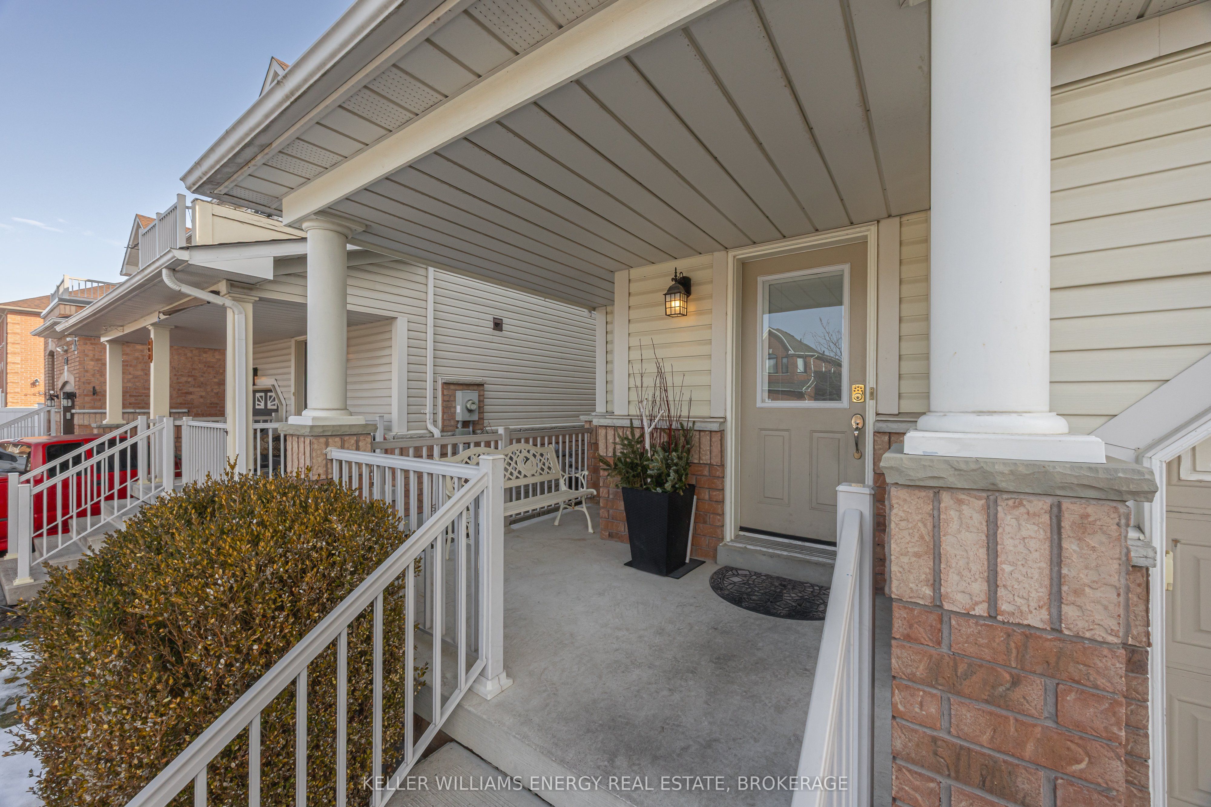 112 Rich Crescent