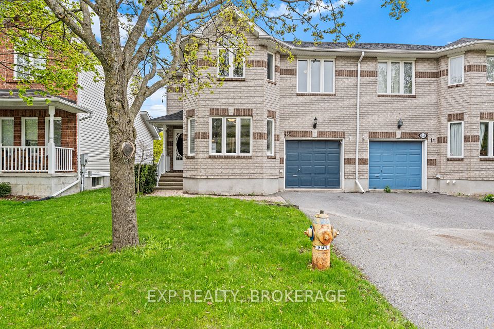 435 FIELDSTONE