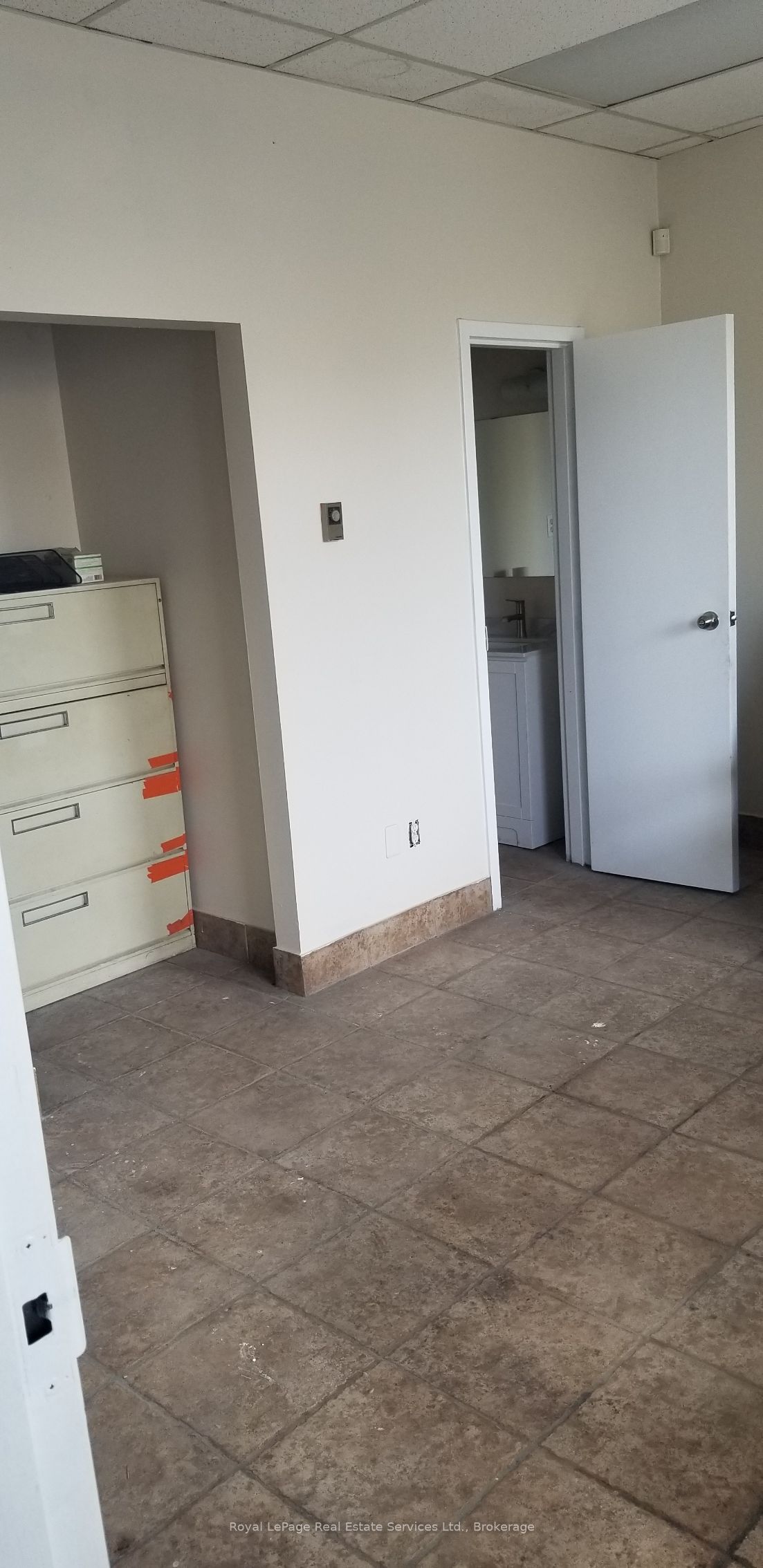 2050 Speers Road, #6