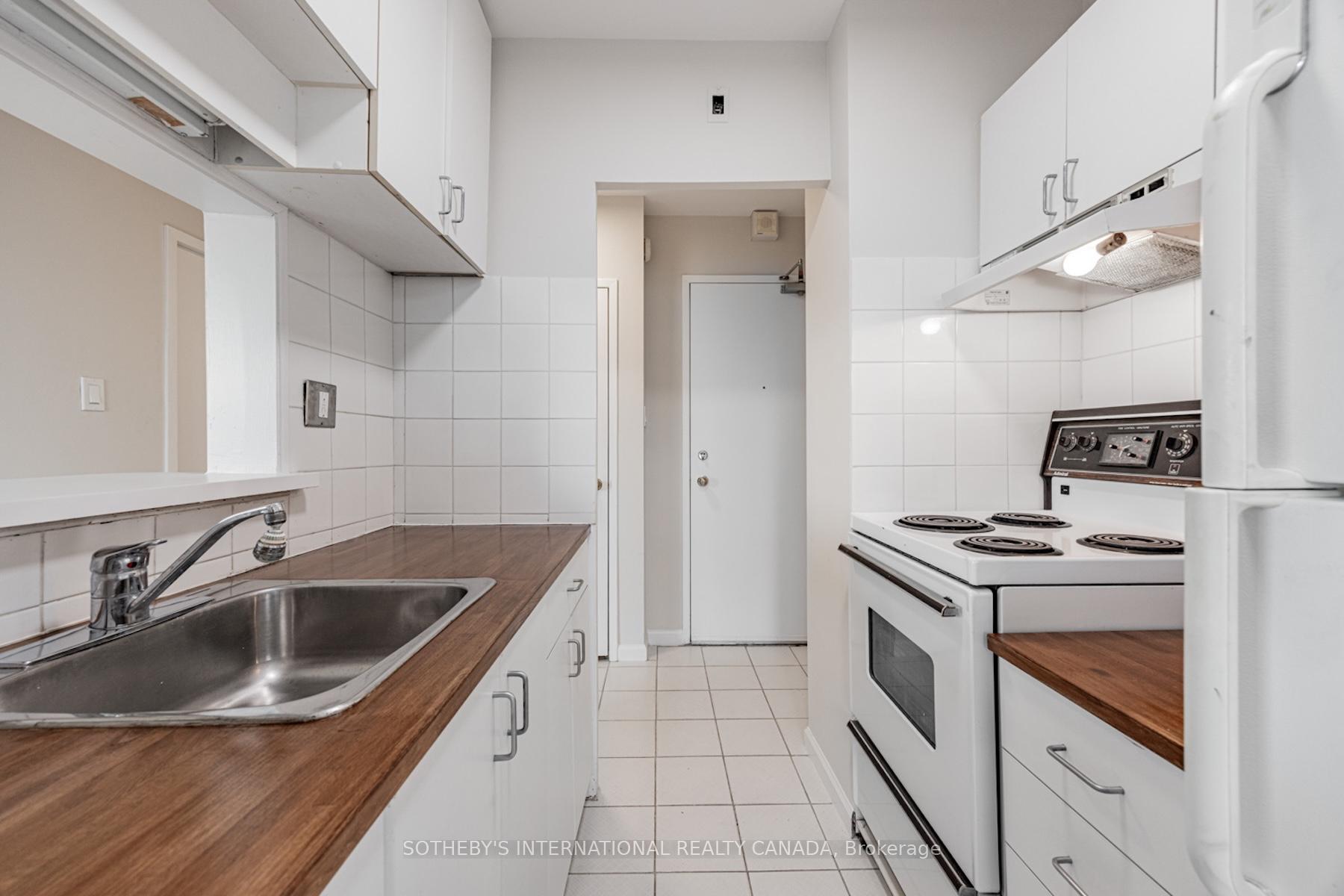 1 Bedroom Co-op at 78 Warren,  Toronto For sale