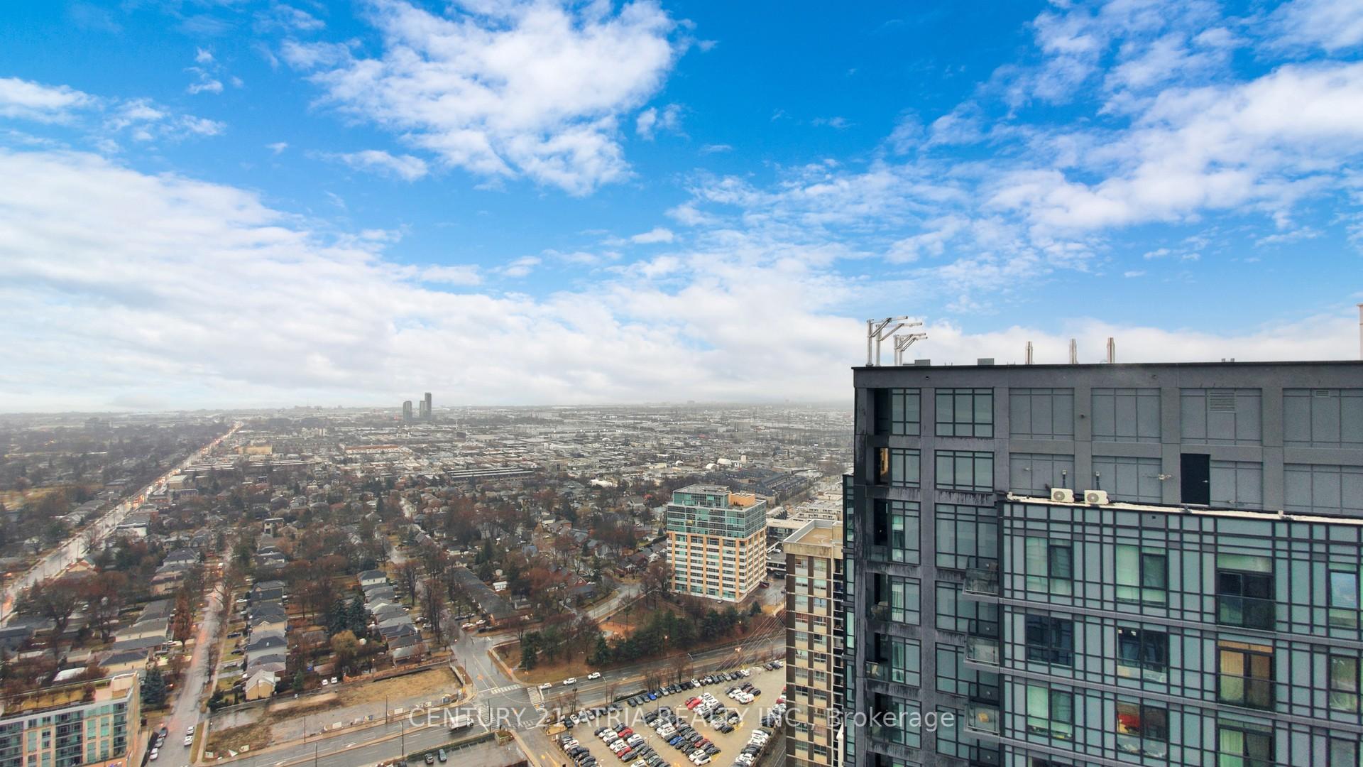 3 Bedrooms Condo at 7 Mabelle,  Toronto For sale