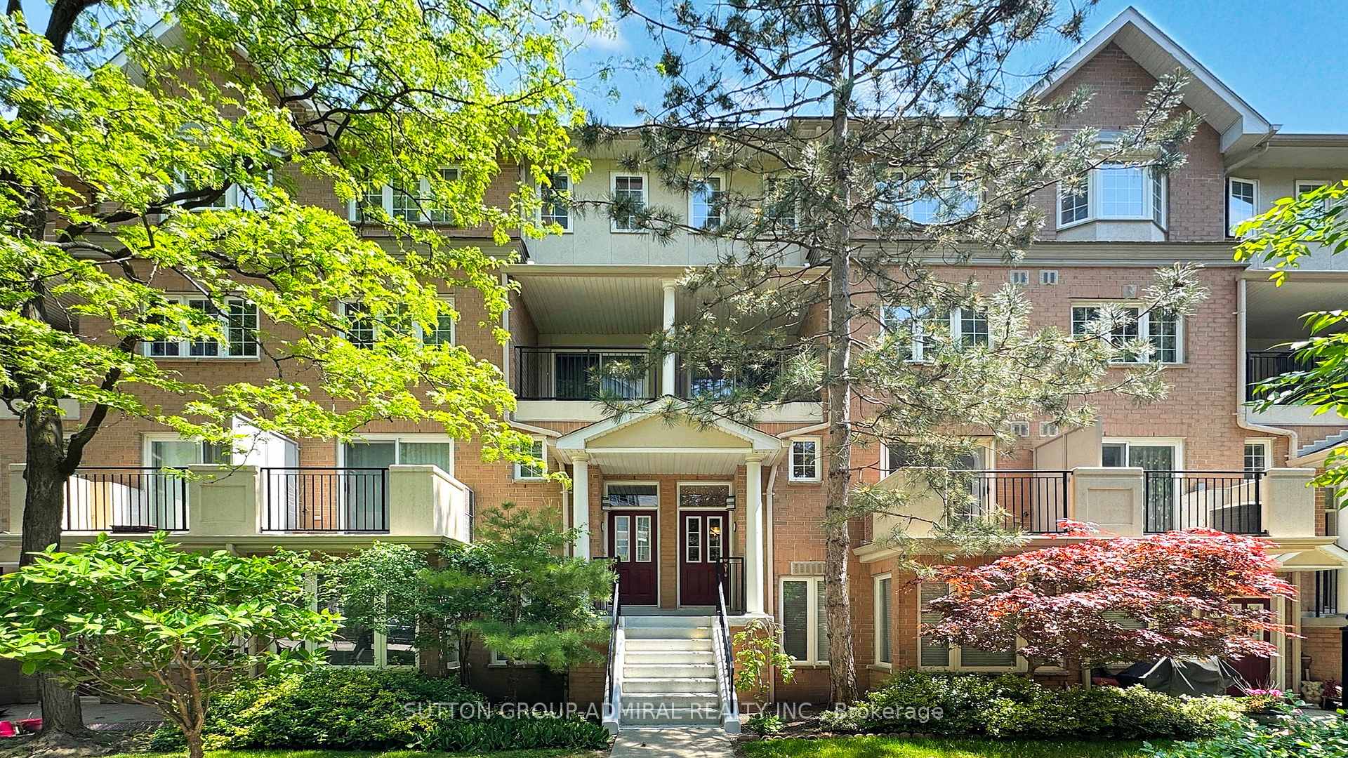 4 Bedrooms Condo at 103 Grandview, Toronto For sale