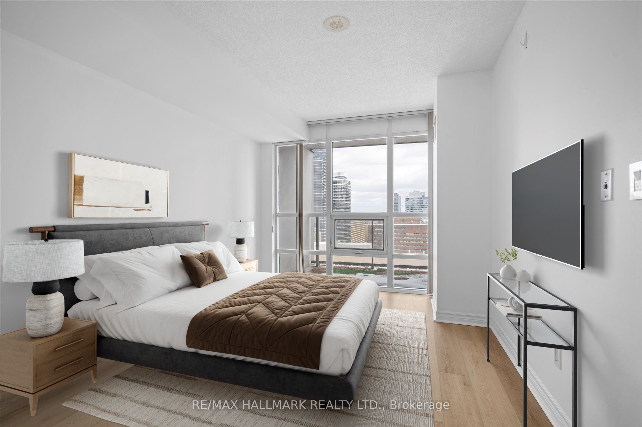 761 Bay Street, #2303
