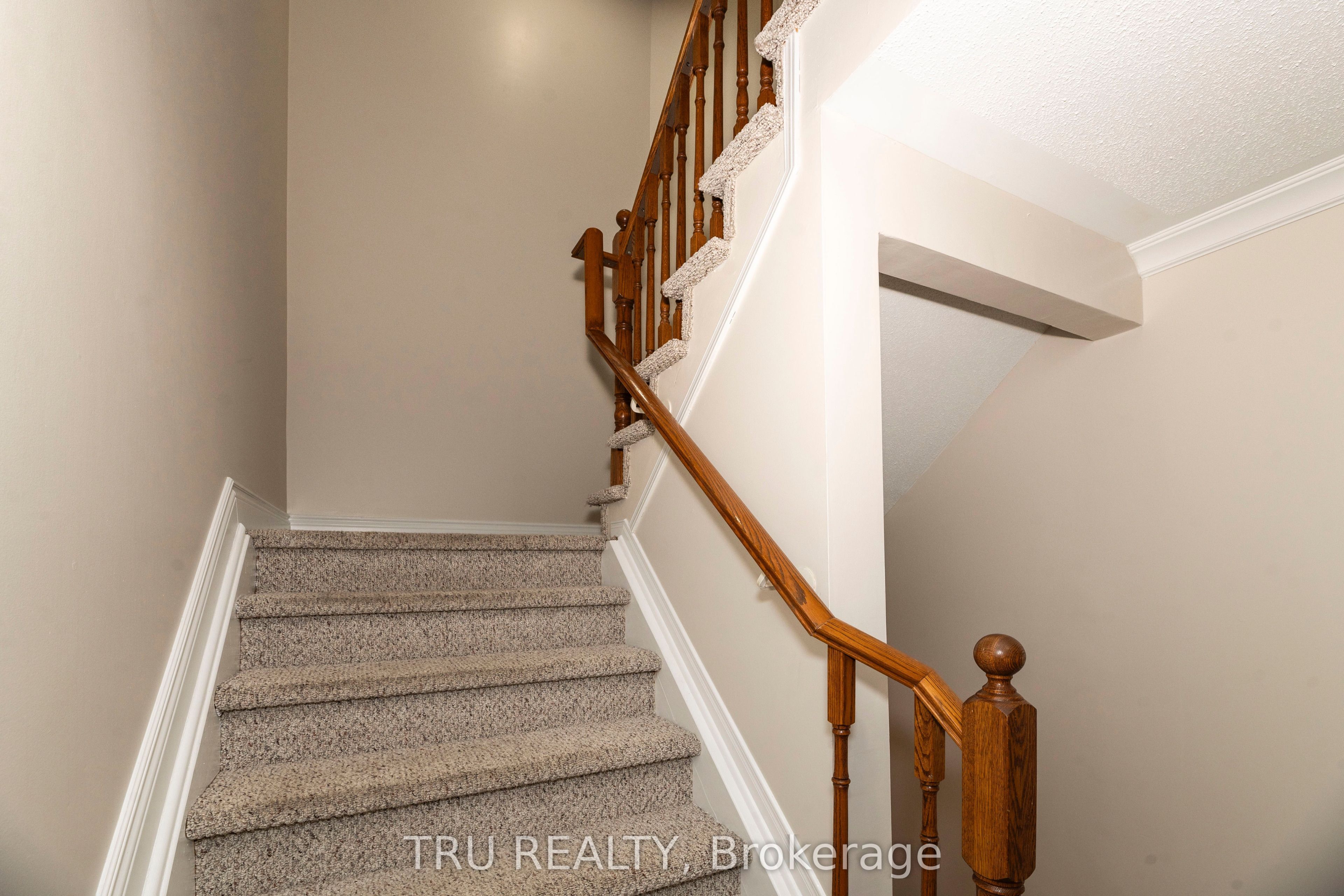 35 Helmsdale Drive