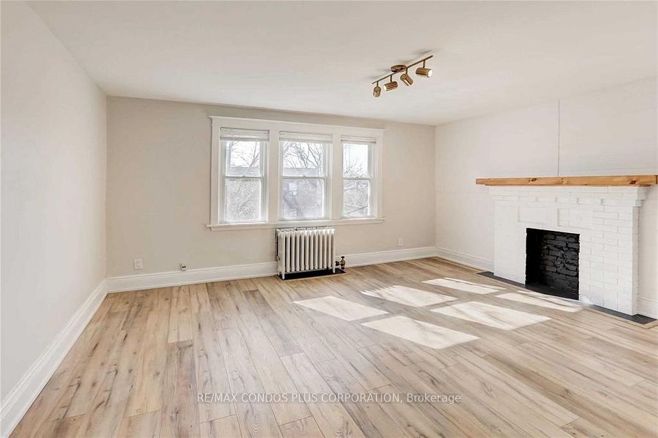 #6 - 4 North Oval Street, Hamilton, ON L8S 3Y6