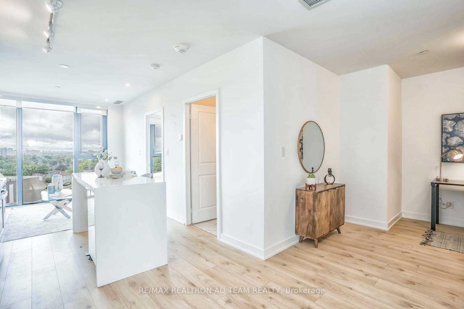 3 Bedrooms Condo at 2799 Kingston,  Toronto For sale
