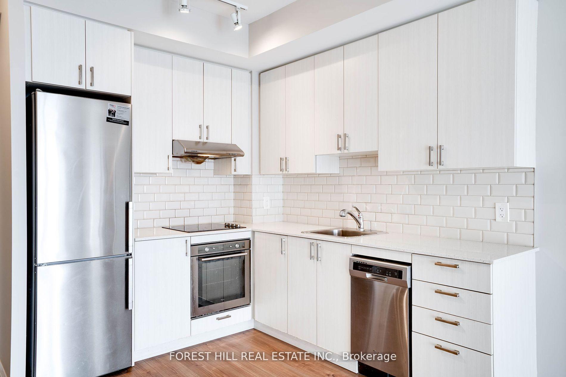 2 Bedrooms Condo at 50 Ann O’Reilly, Toronto For sale