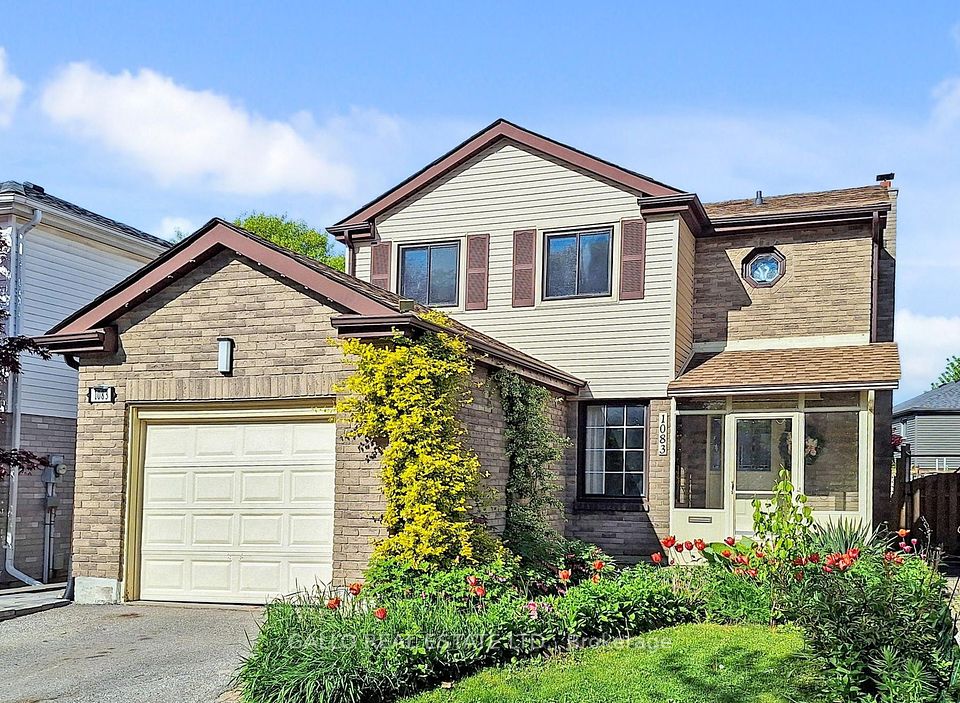 1083 Moorelands
