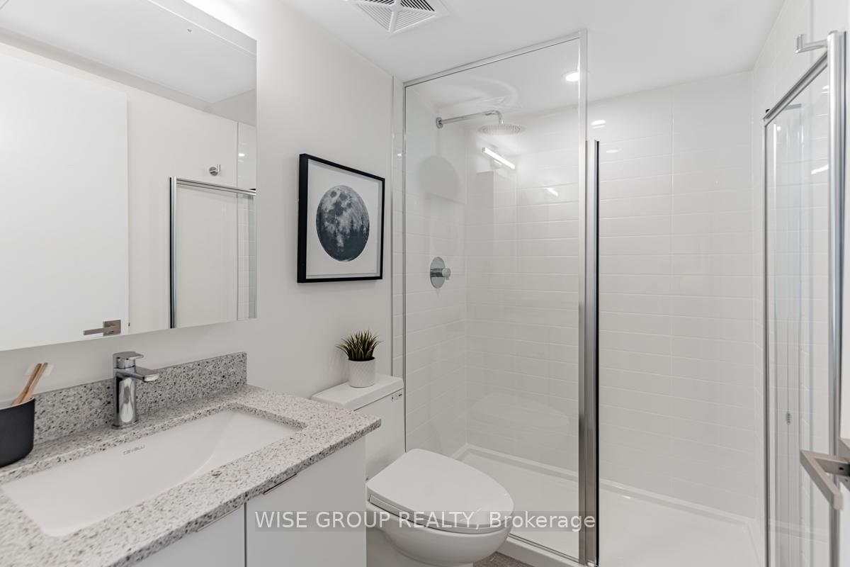 2 Bedrooms Condo at 500 Wilson,  Toronto For sale