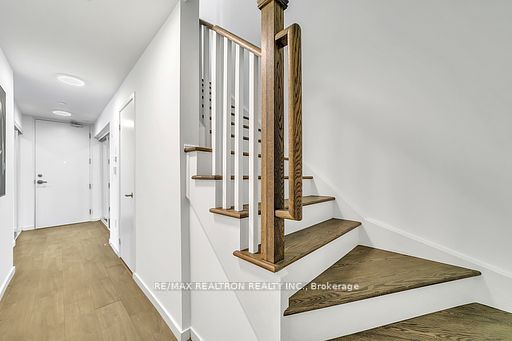 https://trreb-image.ampre.ca/olOndhDIWWWFb7qRokKMjIR9KYbPDnUaeSbCOVIudHY/rs:fit:960:960/wm:.5:so:0:50:.4/wmsh:10/wmt:PHNwYW4gZm9yZWdyb3VuZD0nd2hpdGUnIGZvbnQ9JzY4Jz5SRS9NQVggUkVBTFRST04gUkVBTFRZIElOQy4sIEJyb2tlcmFnZTwvc3Bhbj4/L3RycmViL2xpc3RpbmdzLzQwLzgzLzE4Lzg4L3AvMjAwOTA2OTItZmFkZi00ODI2LWJlNzktMjMyMDZlOTIzZWI4LmpwZw.jpg