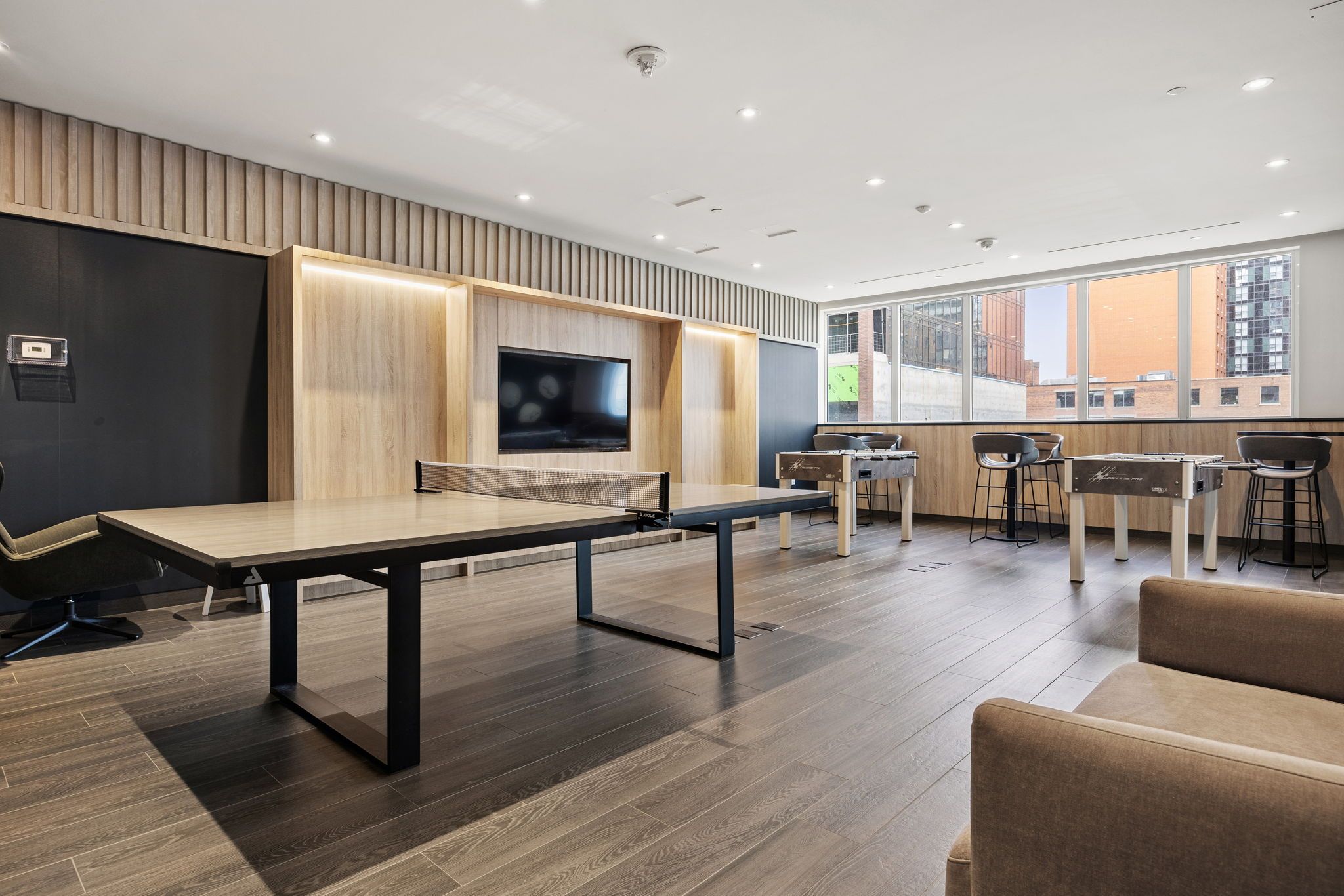 357 King Street W 3507