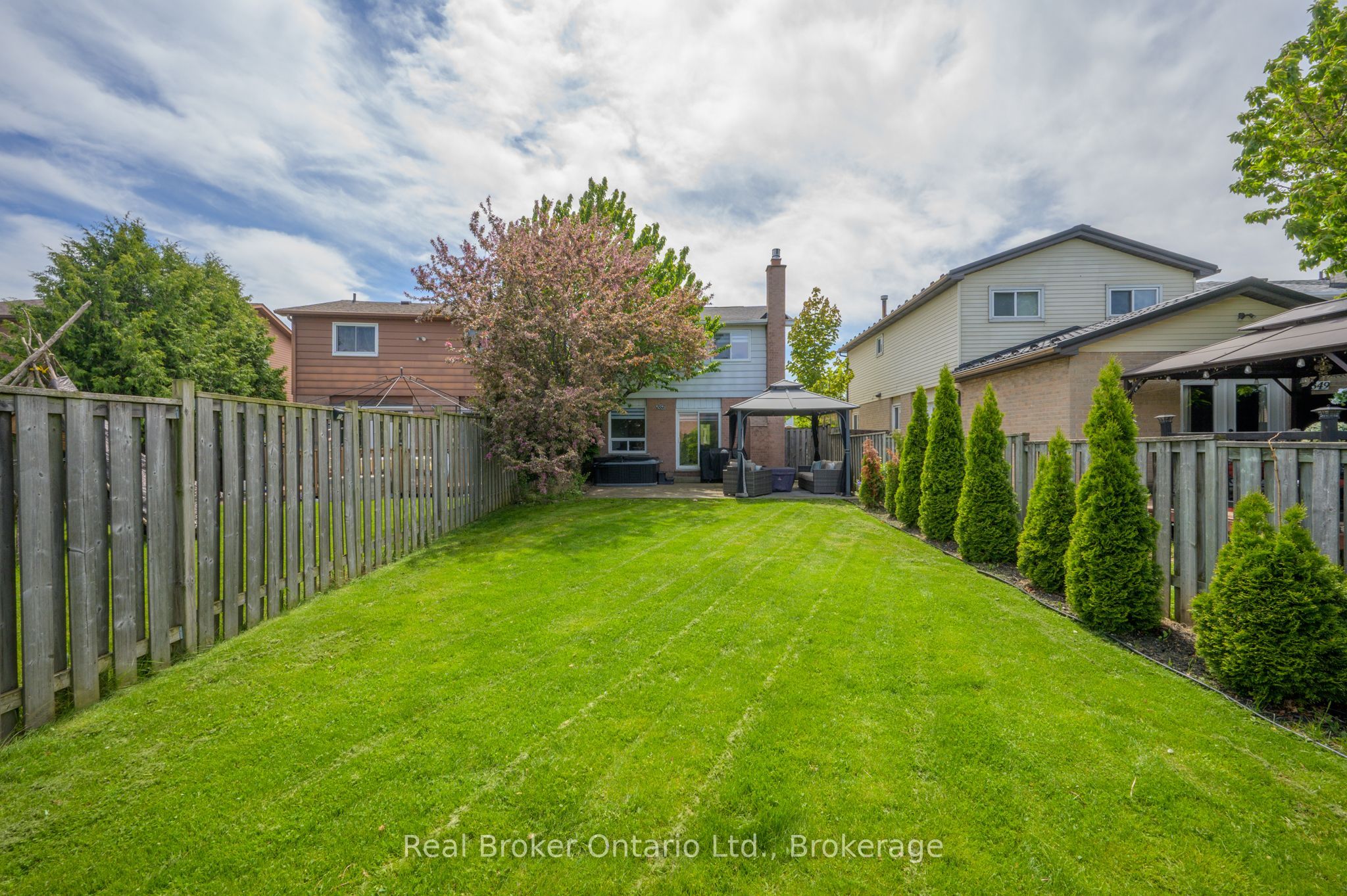 353 Macintosh Drive