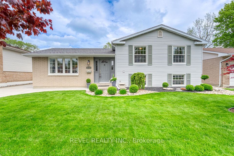 990 Allandale