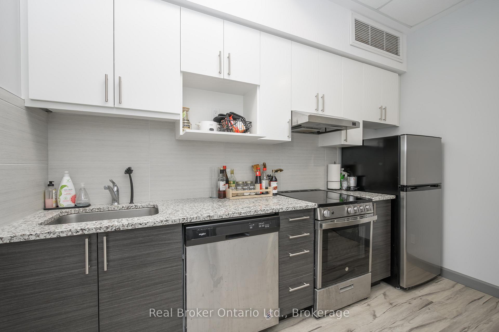 1 Bedroom Condo at 77 Leland, Hamilton For sale
