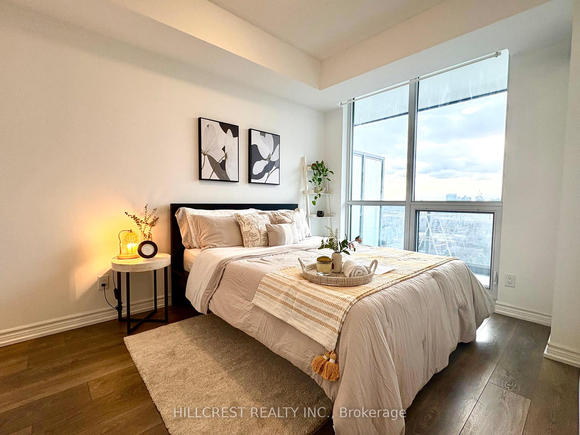 2 Bedrooms Condo at 36 Forest Manor,  Toronto For sale