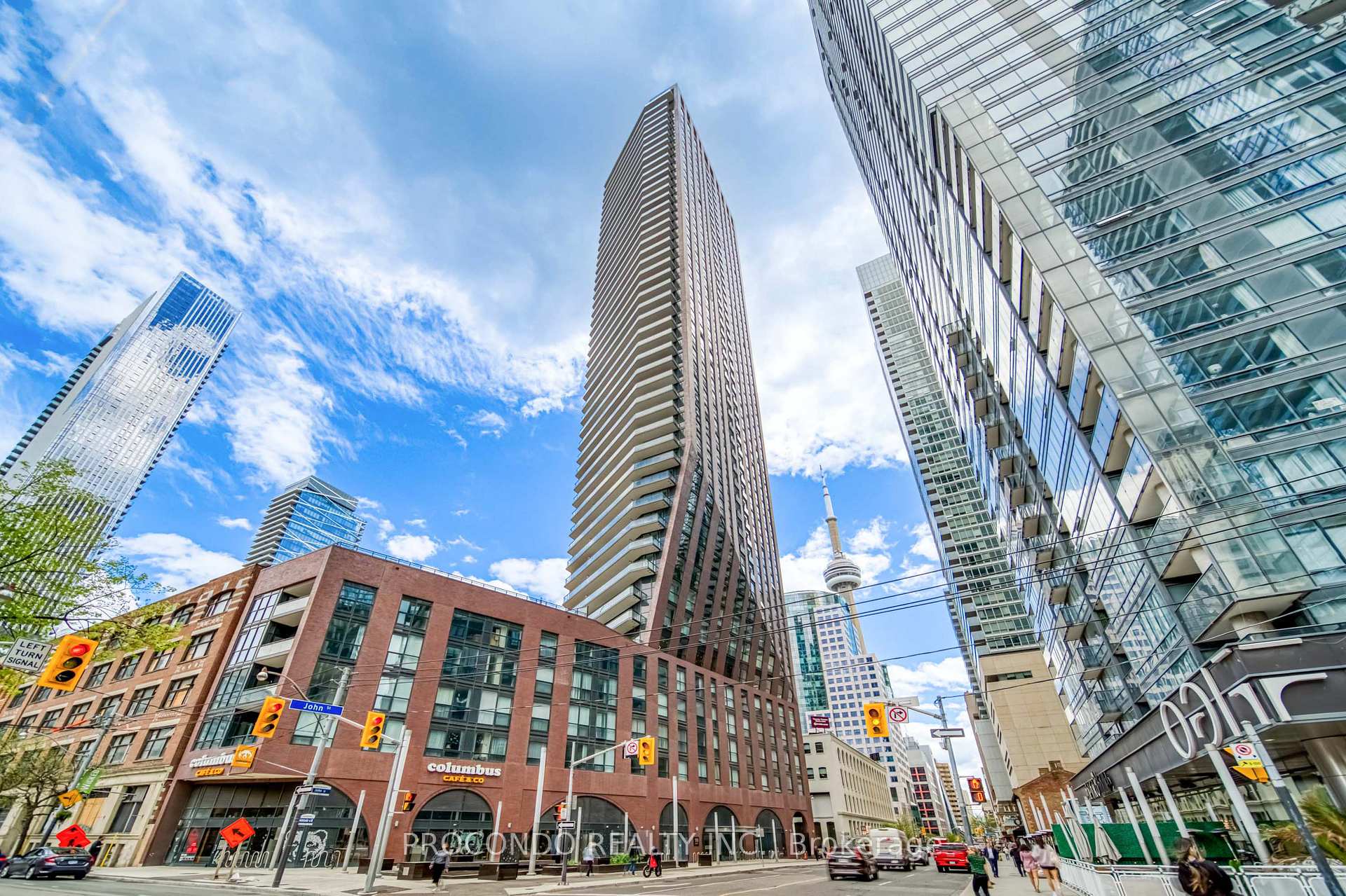 2 Bedrooms Condo at 99 John, Toronto For sale
