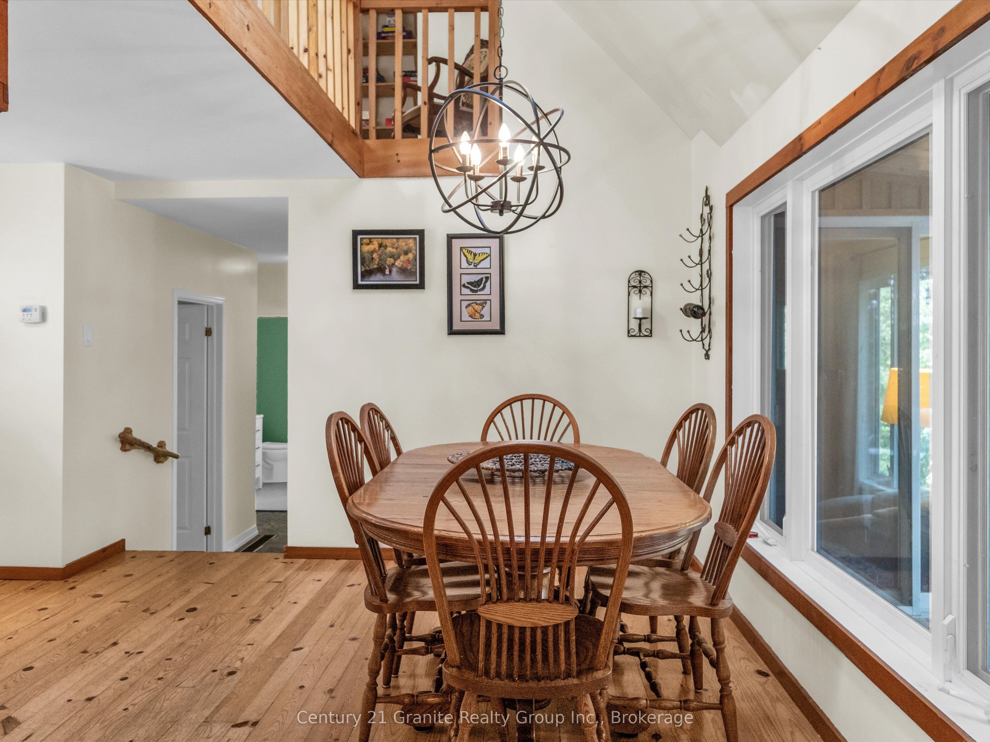 1120 S CLEAR LAKE Road, Bracebridge, ON P1L 1X1