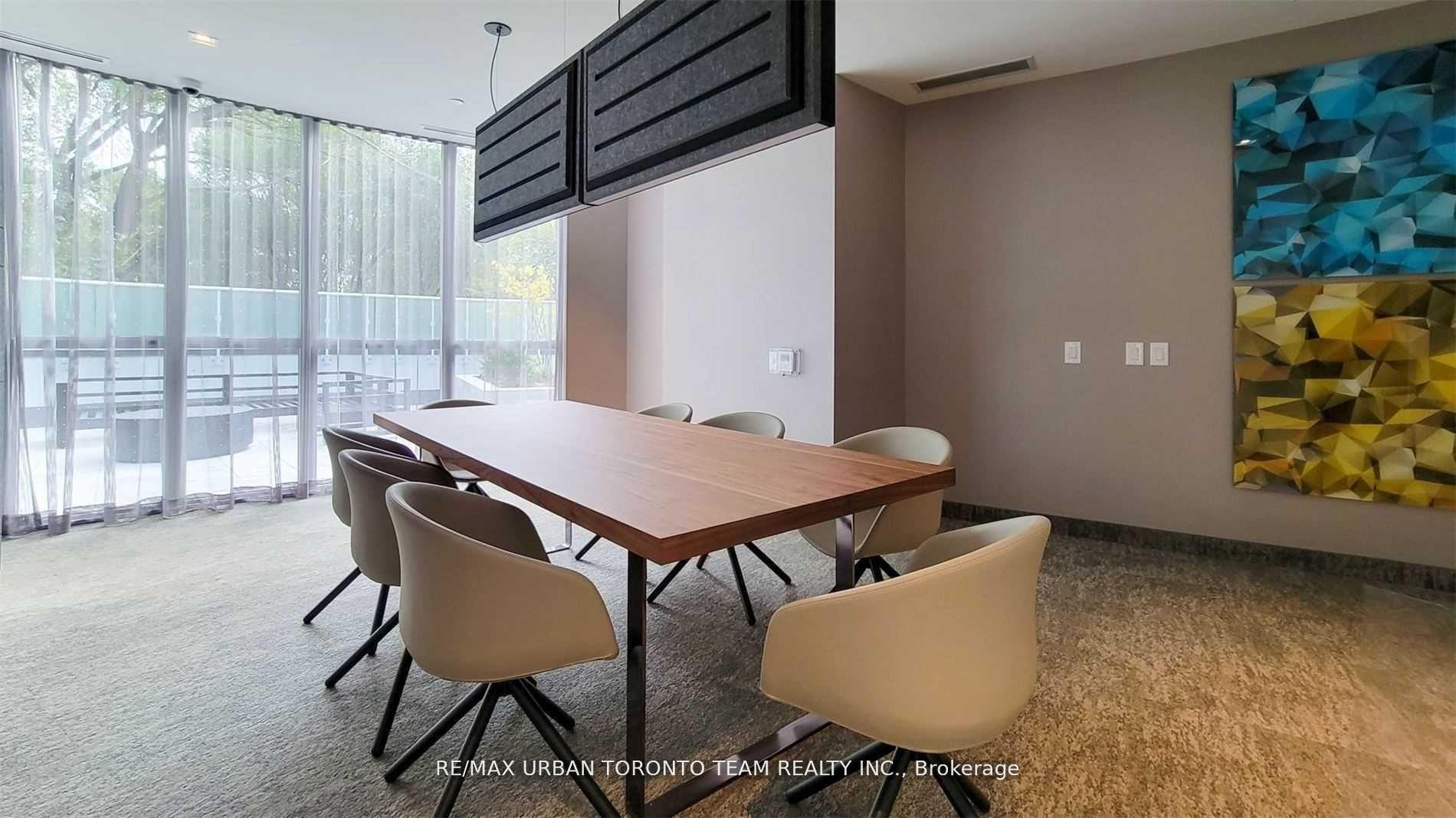 2 Bedrooms Condo at 219 Dundas,  Toronto For sale