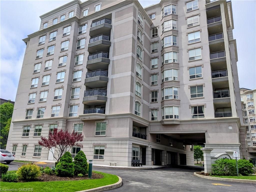 2000 CREEKSIDE Drive Unit# 203 Hamilton Ontario L9H 7S7