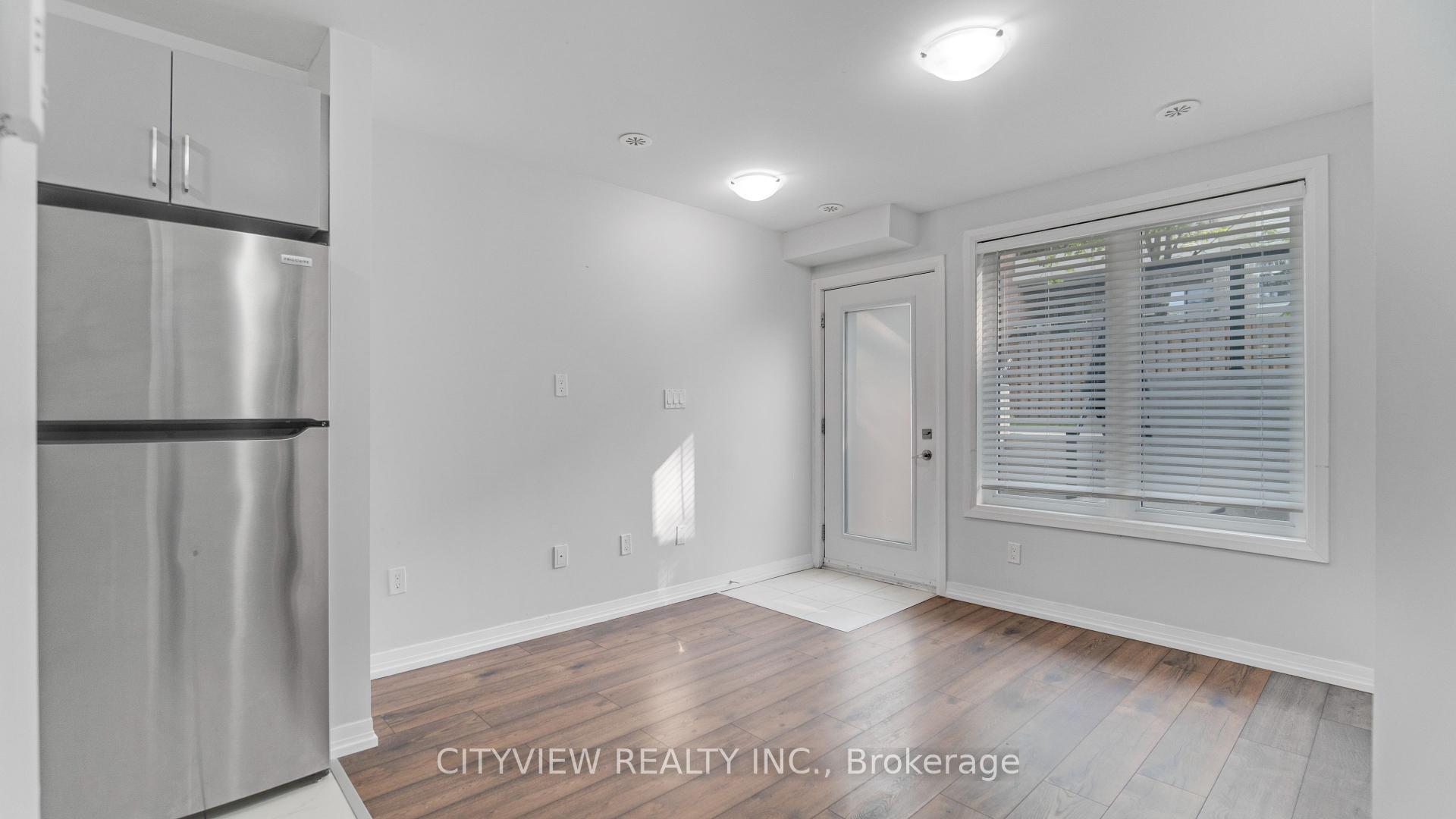 1 Bedroom Condo at 1145 Journeyman, Mississauga For sale