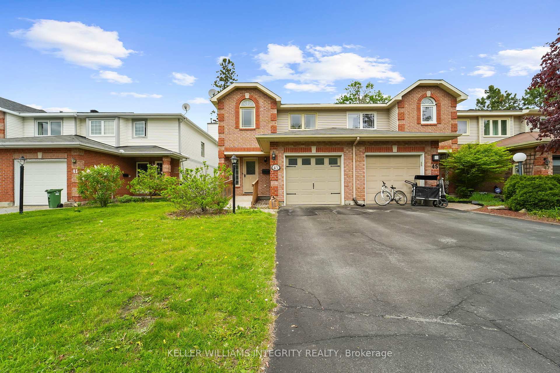 Welcome to 43 Aintree Place! Immaculate upgraded END UNIT townhome in the desired neighborhood of Bridlewood, Kanata! This bright 3 bed & 2.5 bath home is the perfect fit for you and your growing family. Main level with an inviting foyer, Spacious and bright living room with wood fireplace, pot lights through and gleaming hardwood flooring, spacious eat-in kitchen with granite countertops, and a separate dining room. Bright 2nd level with vinyl flooring offers a large primary bedroom with generous walk-in closet & full ensuite bath, 2 additional well sized beds and a full main bath. Basement is fully finished with a spacious family room, office room, rough-in for a 4th bathroom, laundry & lots of storage space. Sunroom that invites you to relax while overlooking the backyard. Minutes from schools, parks, shopping and many other amenities. Book your showing today!