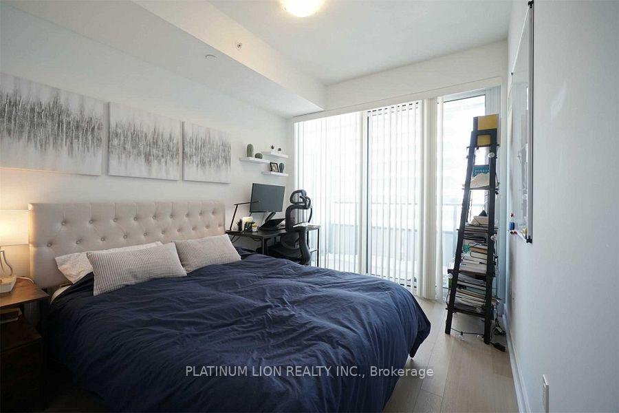 1 Bedroom Condo at 20 Shore Breeze, Toronto For sale