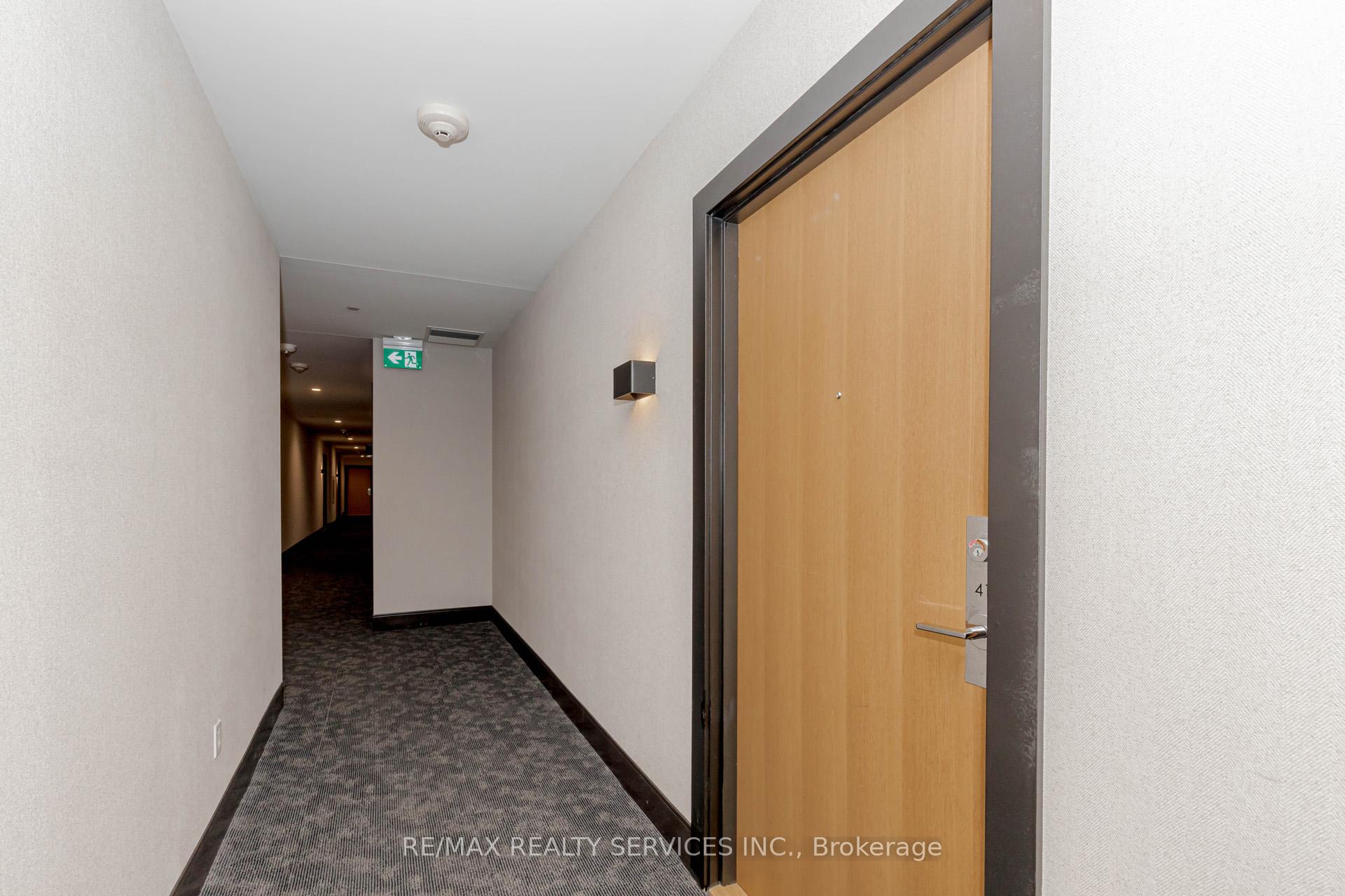 2 Bedrooms Condo at 2520 Eglington,  Mississauga For sale