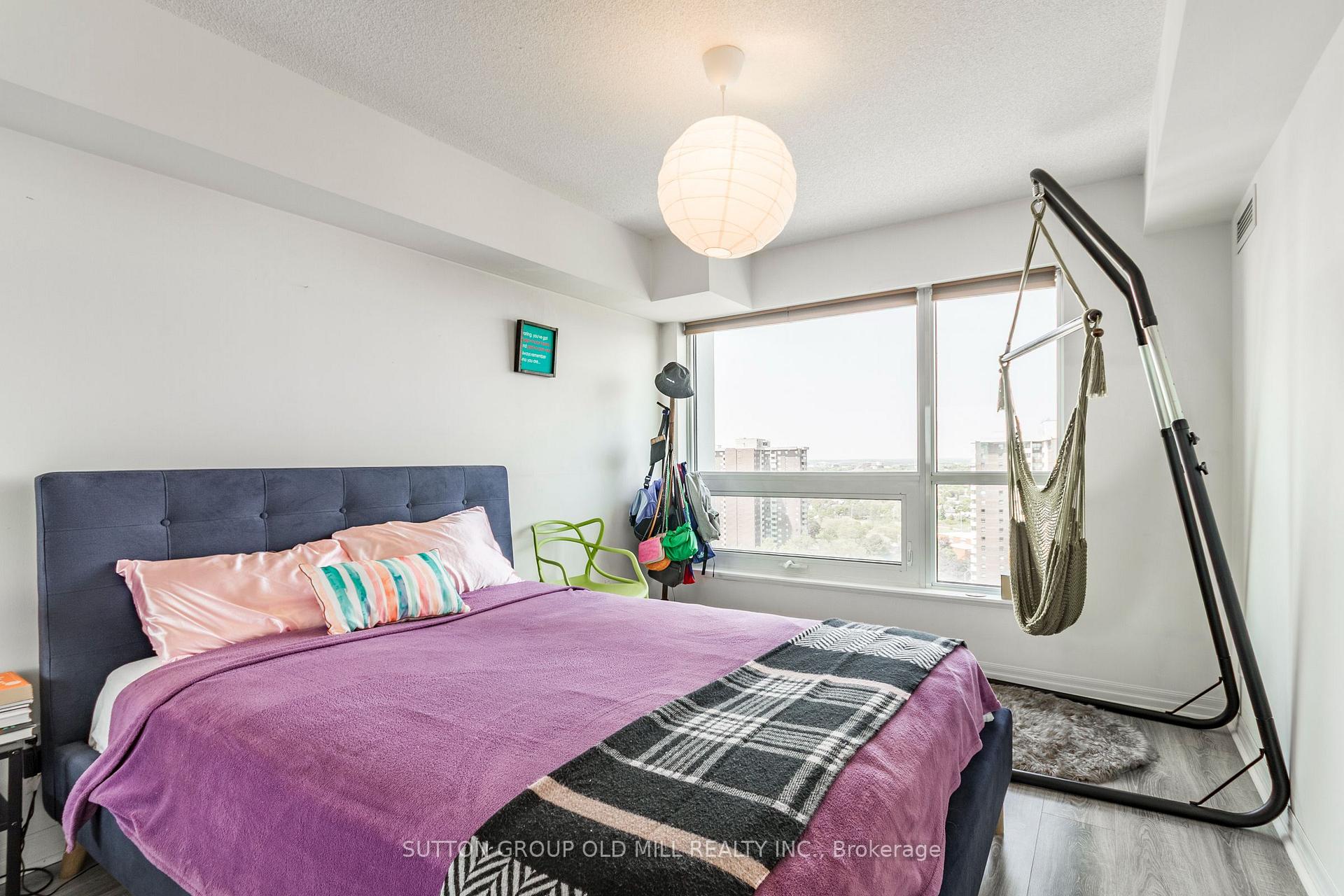 2 Bedrooms Condo at 2015 Sheppard, Toronto For sale