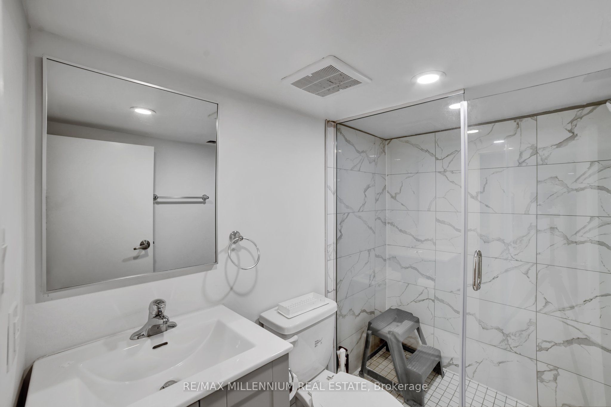 28 Albemarle Street