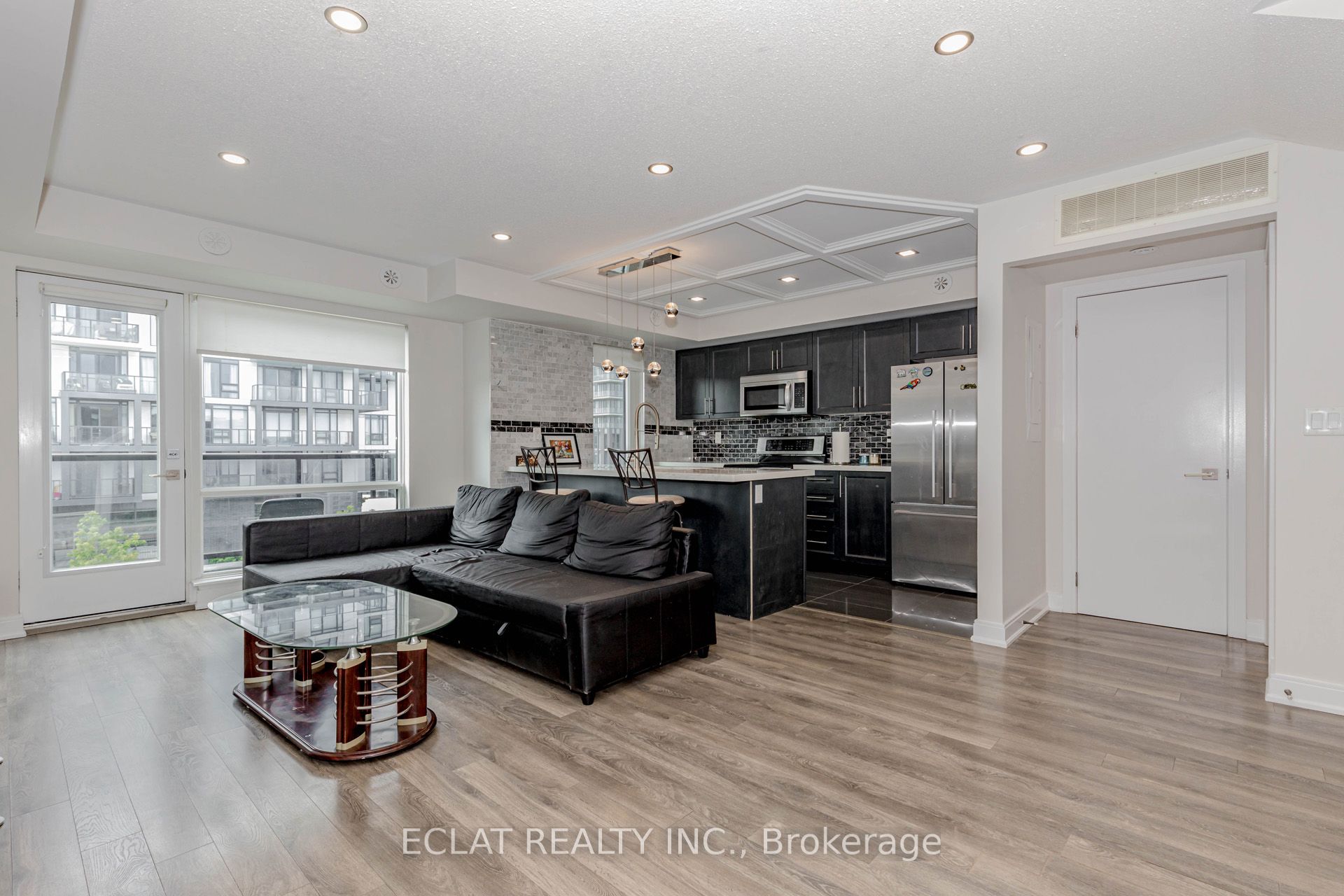 100 Dufay Road, #100