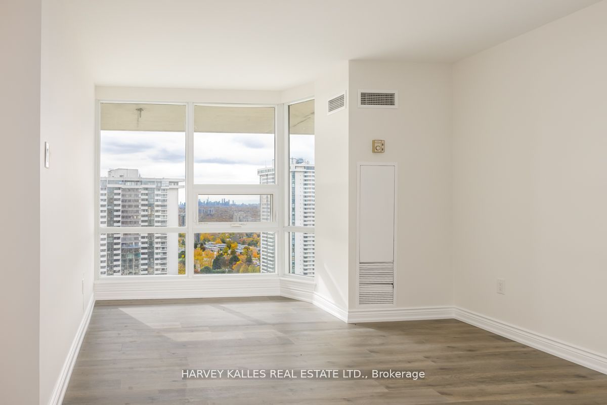 55 Skymark Drive 2903