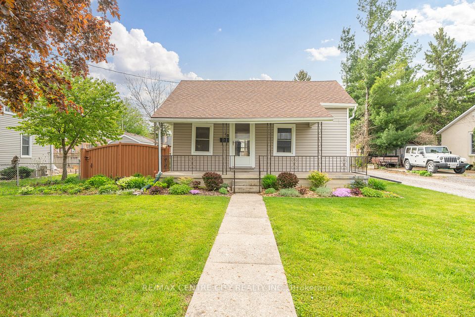 70 Scott Street, Strathroy-Caradoc, ON N7G 1J4