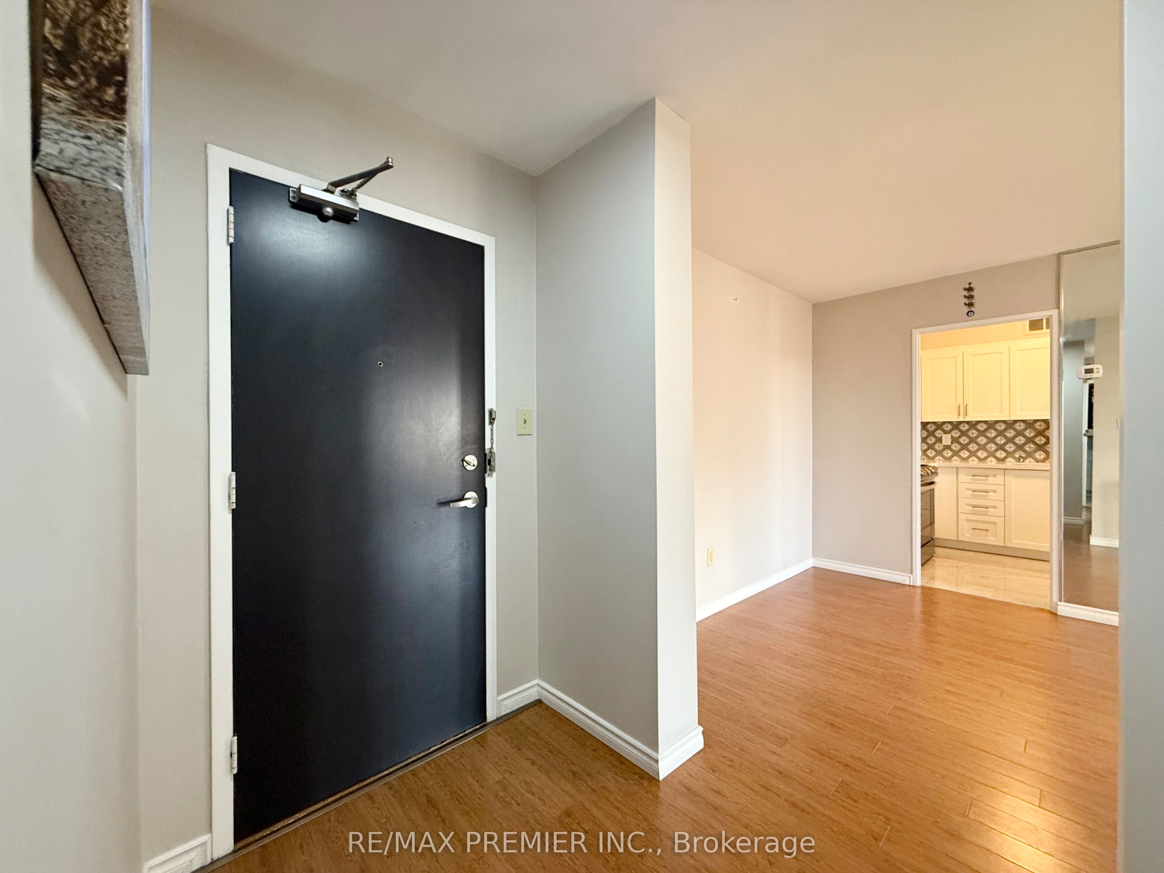 31 Four Winds Drive, #502
