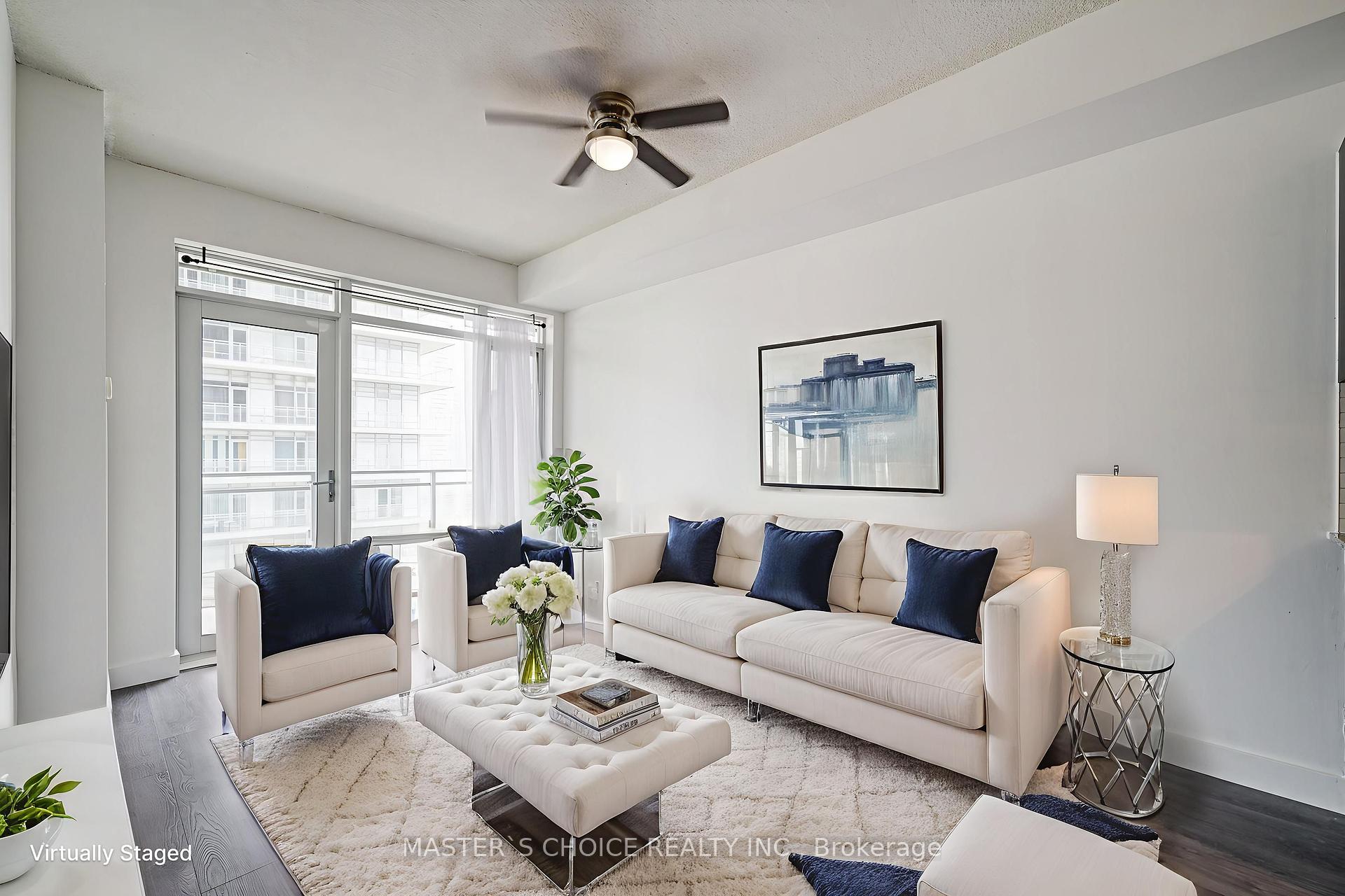 2 Bedrooms Condo at 360 Square One, Mississauga For sale