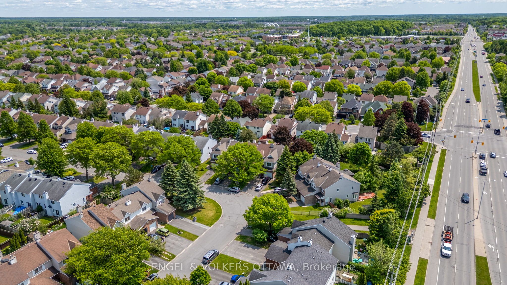92 Markland Crescent