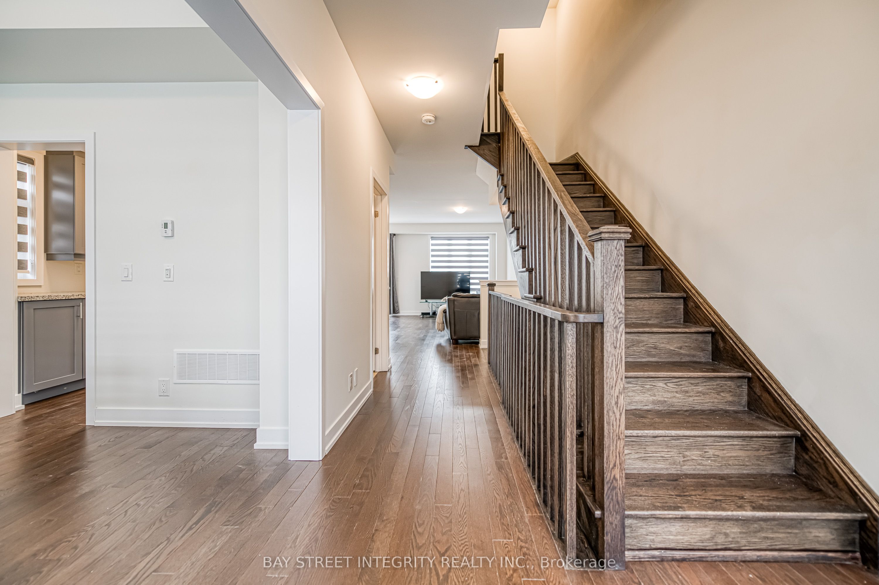 94 Guardhouse Crescent