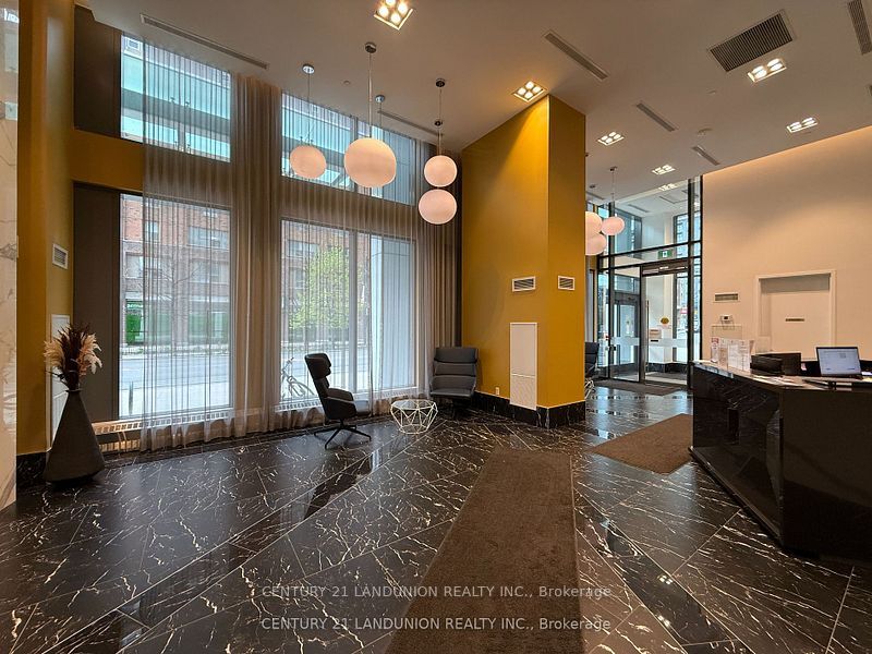 121 Lower Sherbourne Street, #644 SW