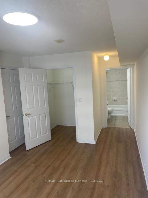 3 Bedrooms Condo at 5940 Yonge,  Toronto For sale