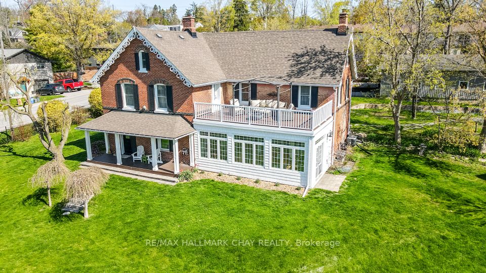 36 Shanty Bay