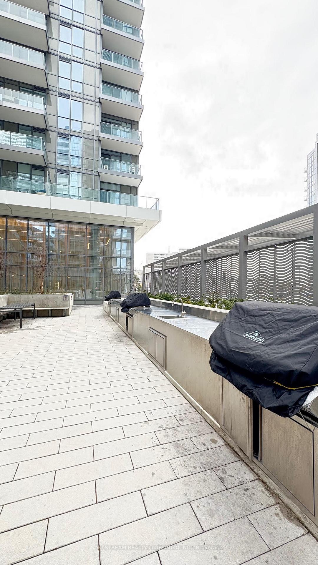 1 Bedroom Condo at 38 Forest Manor,  Toronto For sale