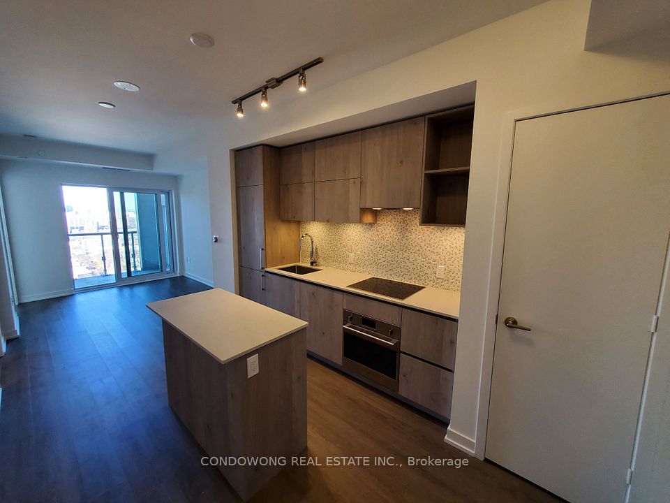 1 Yorkville