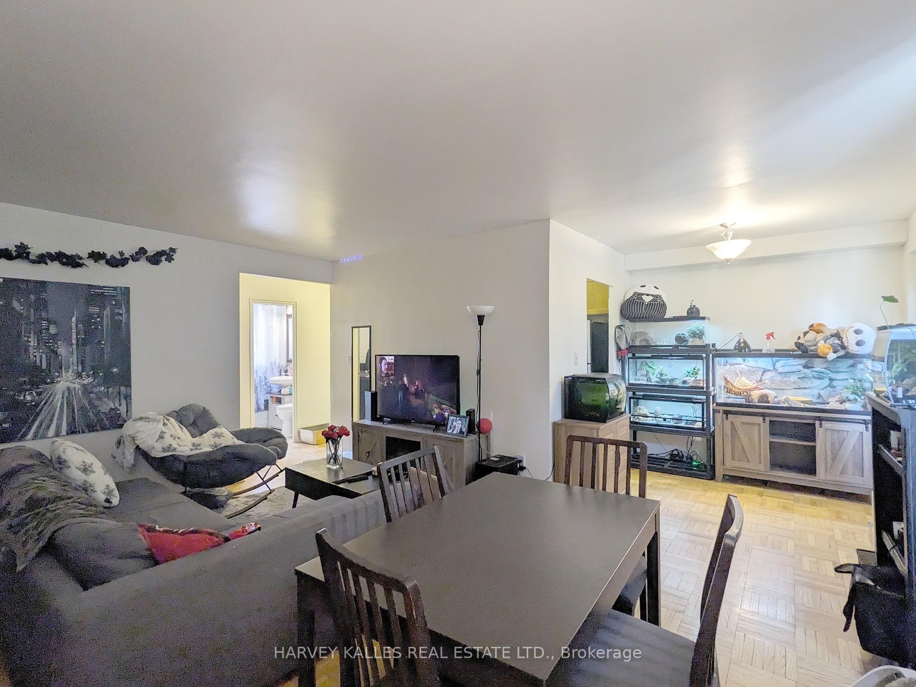 1751 Victoria Pk Avenue 201