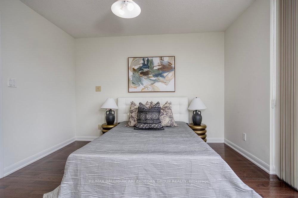 3 Bedrooms Condo at 5791 Yonge, Toronto For sale